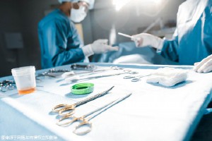 HIV感染者进行三代试管婴儿的费用大约是多少？艾滋病试管婴儿能剔除病变吗？